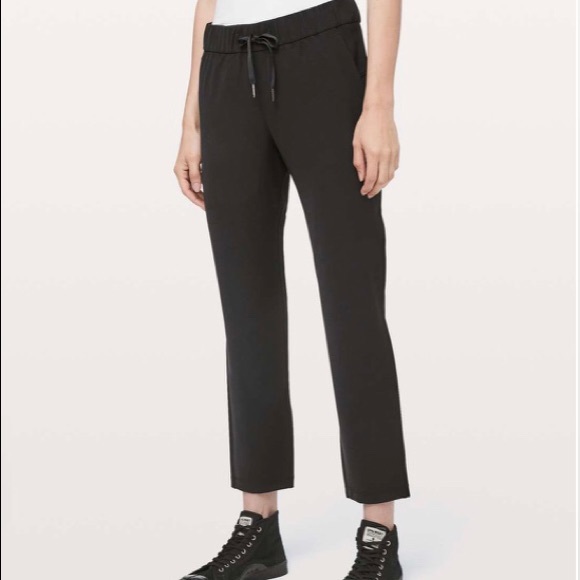 lululemon athletica Pants - Lululemon on the fly 🍋